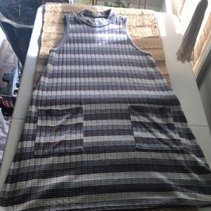Striped dress with pockets